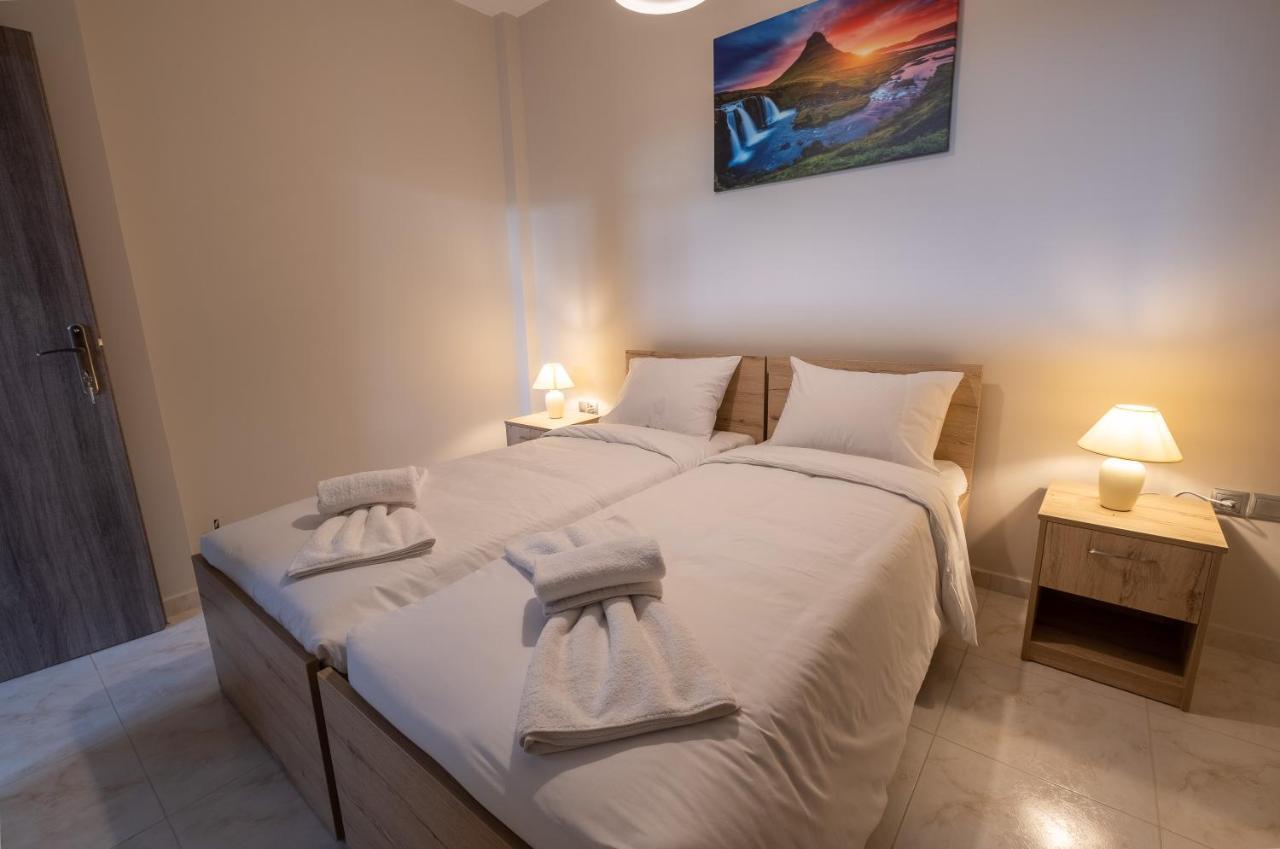 Prinos Oasis Twin Villas I Buitenkant foto