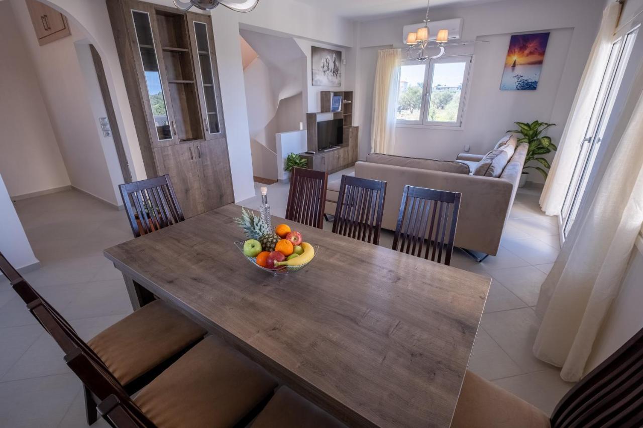 Prinos Oasis Twin Villas I Buitenkant foto